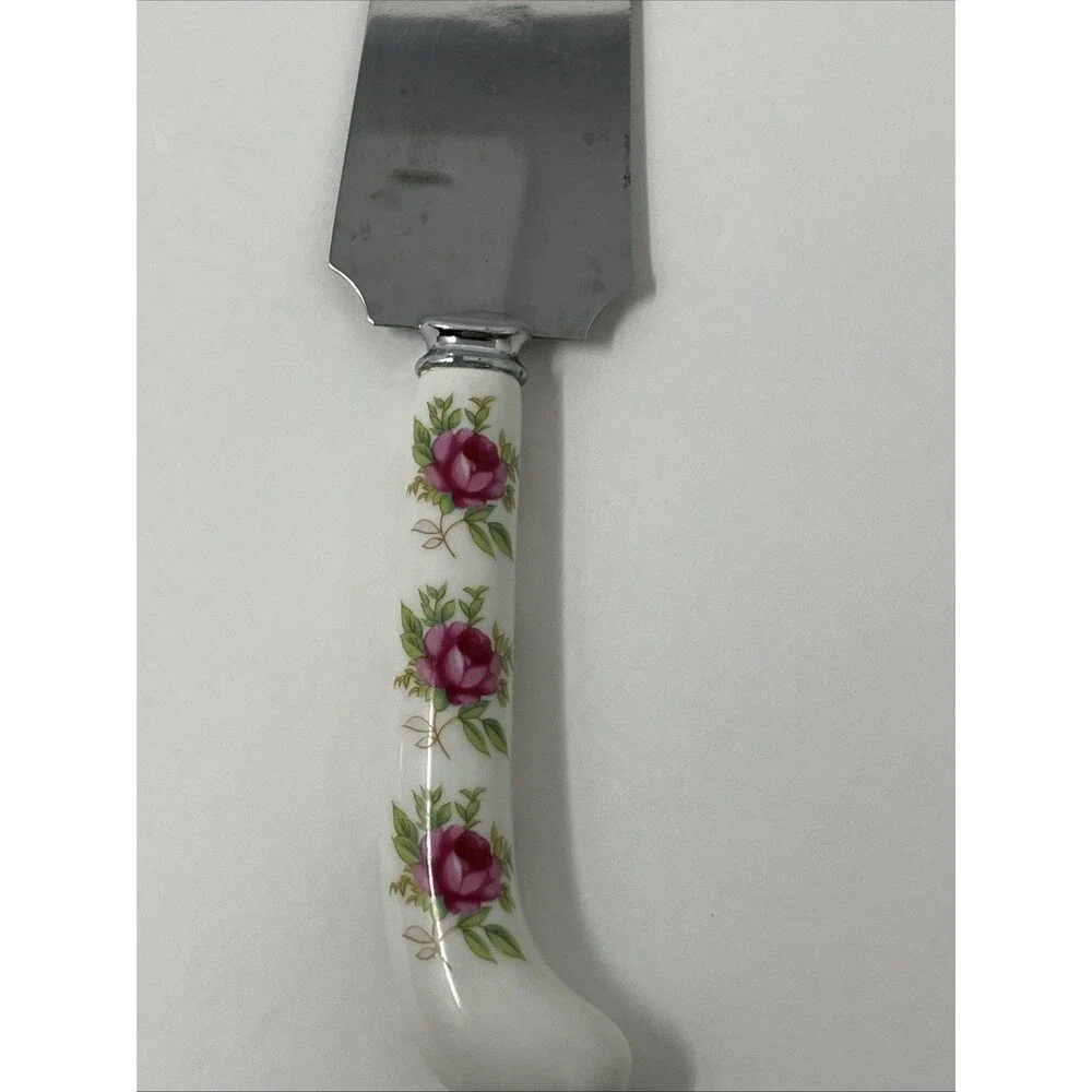 PRILL SHEFFIELD England Floral Rose Porcelain Handle Cake Pie Server Cottage